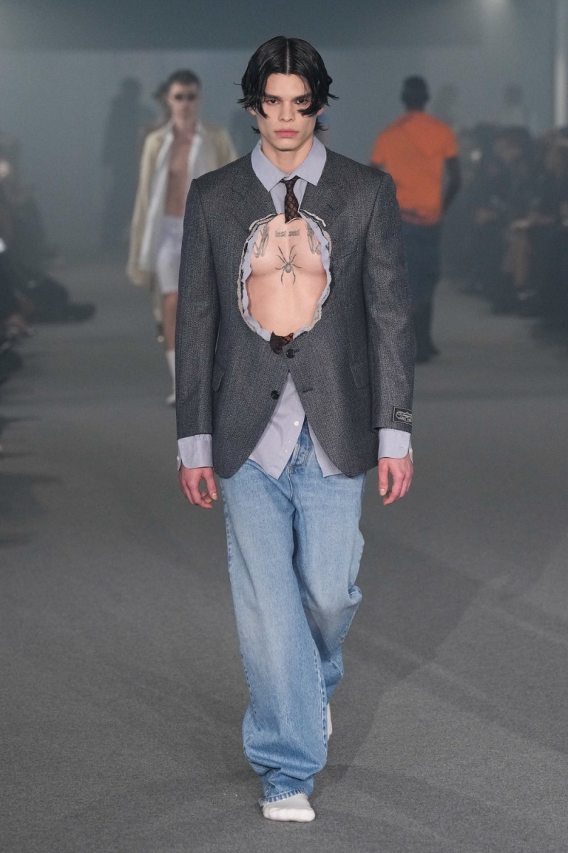 Vetements fashion show for Spring/Summer 2025