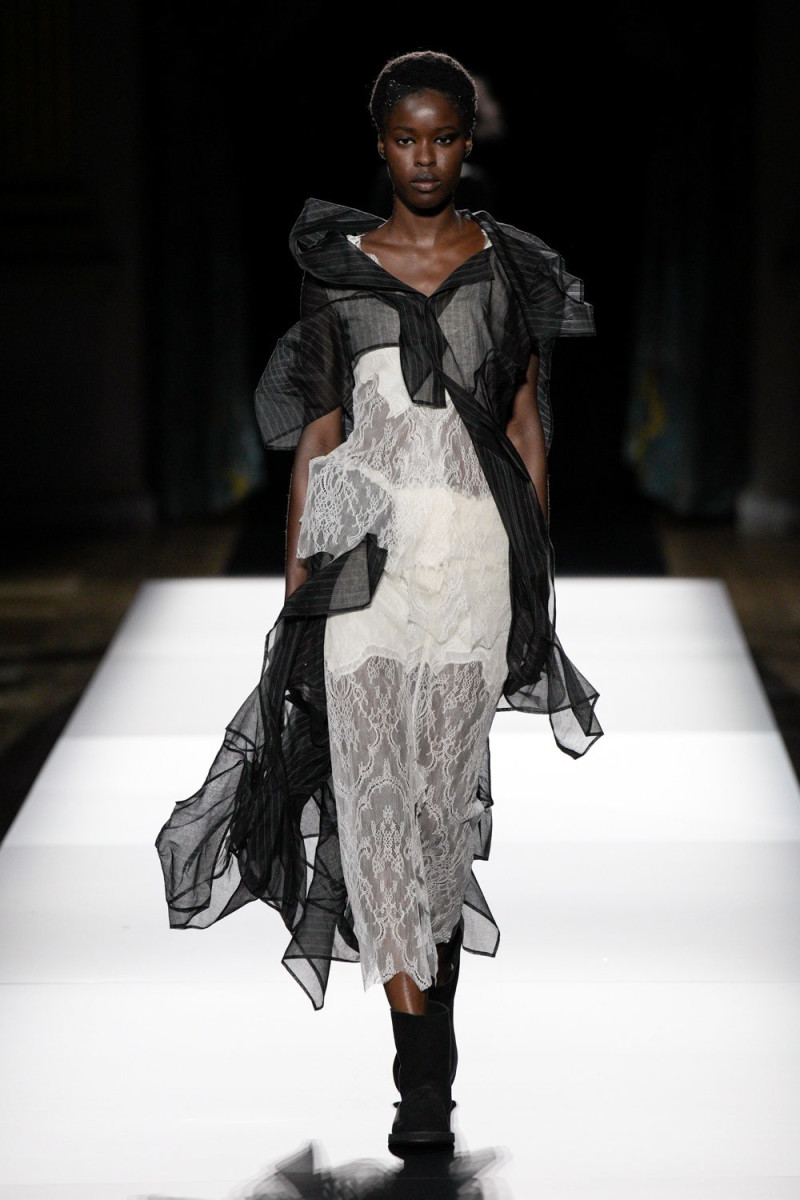 Yohji Yamamoto fashion show for Spring/Summer 2025