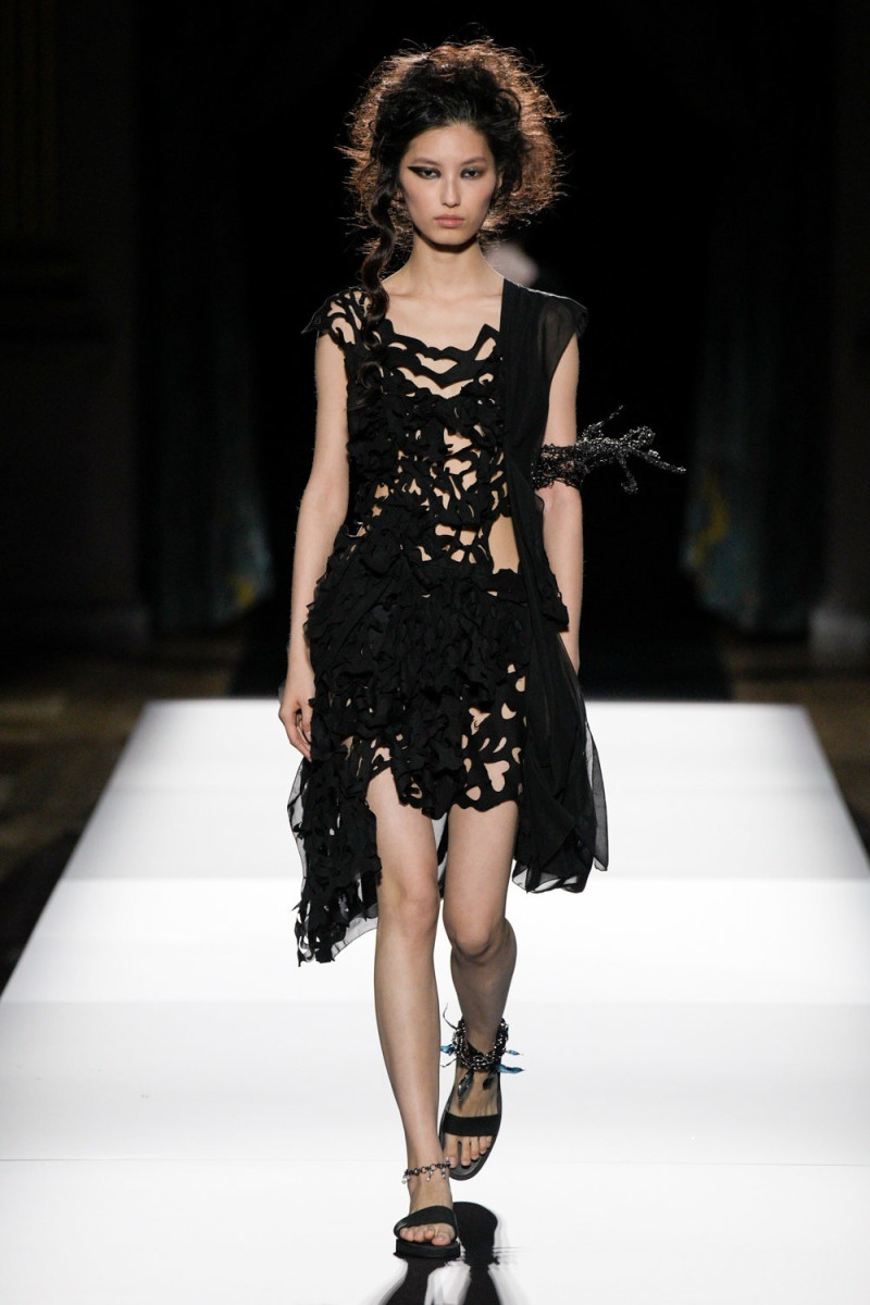 Yohji Yamamoto fashion show for Spring/Summer 2025