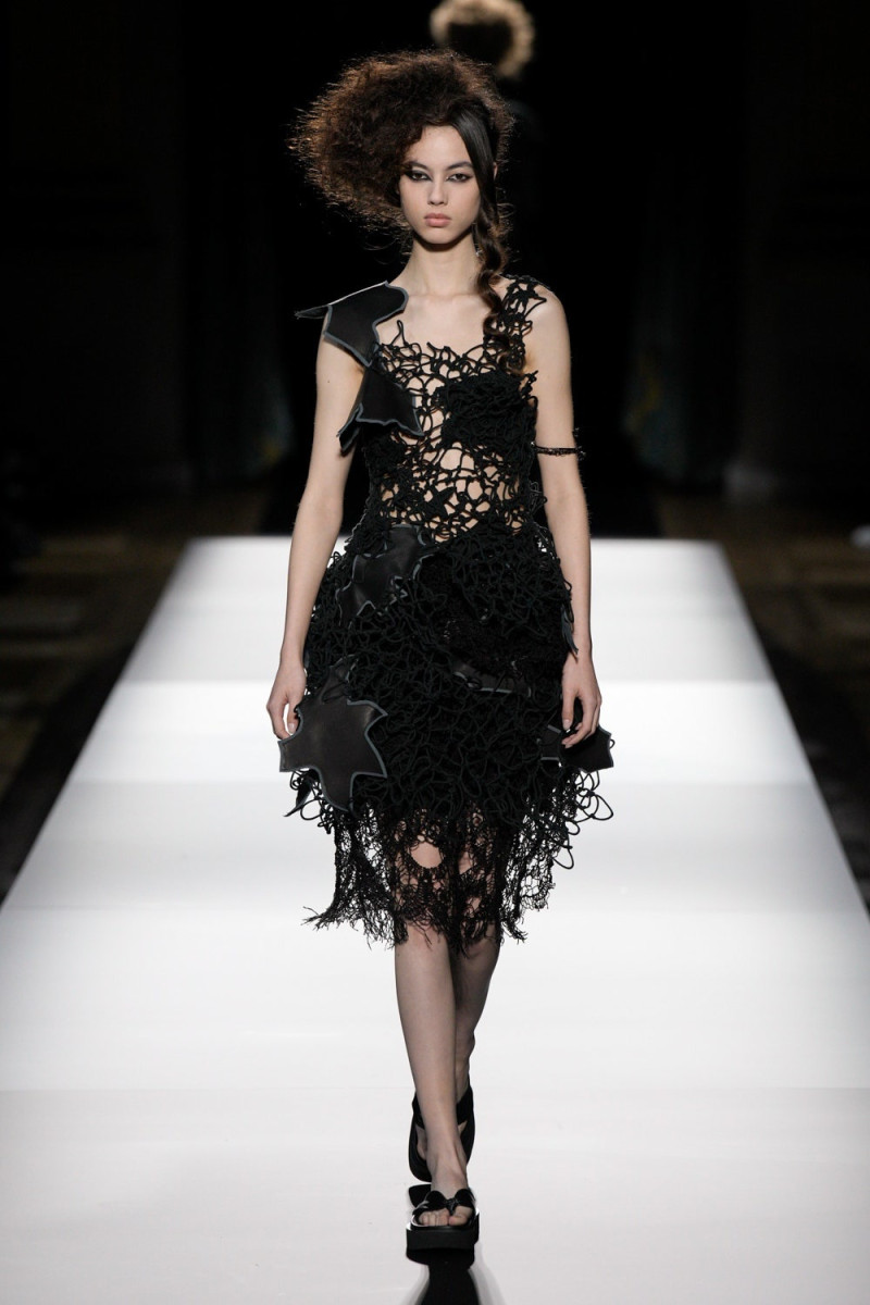 Yohji Yamamoto fashion show for Spring/Summer 2025