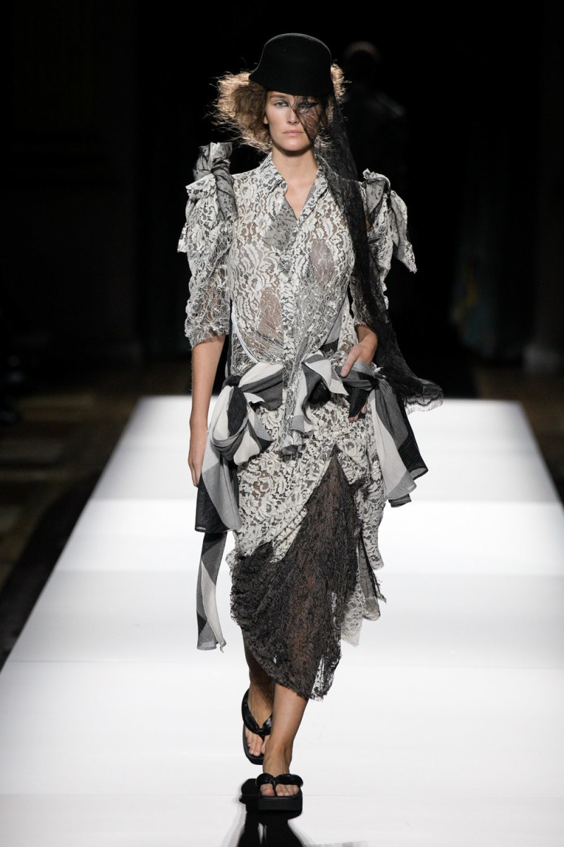 Yohji Yamamoto fashion show for Spring/Summer 2025