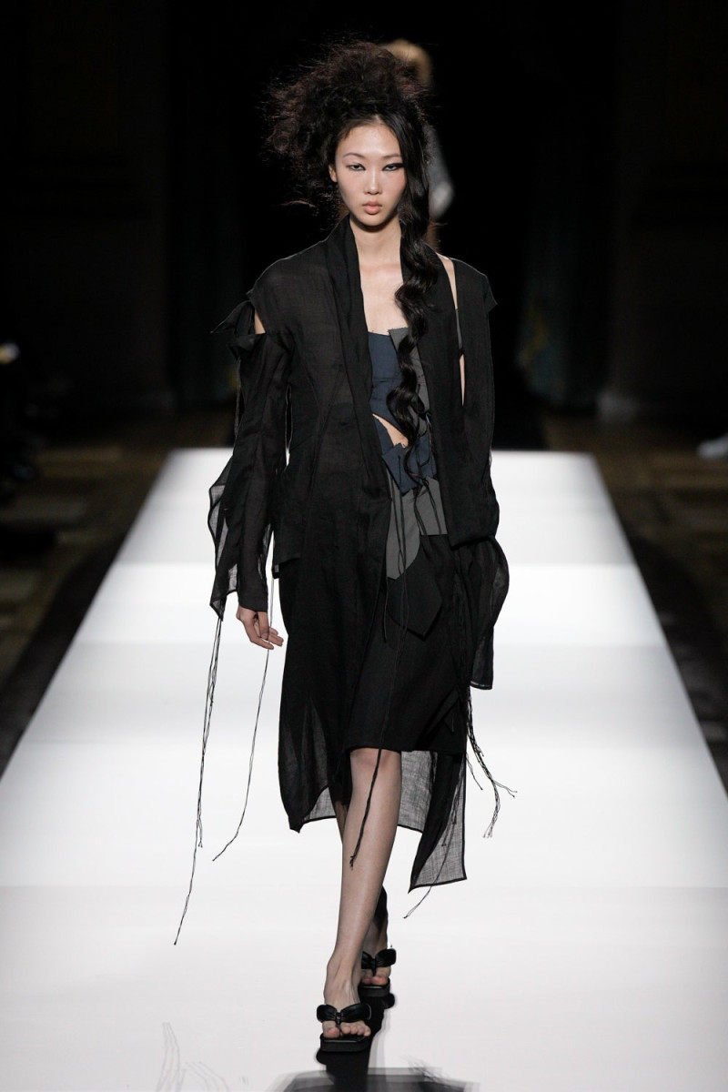 Yohji Yamamoto fashion show for Spring/Summer 2025