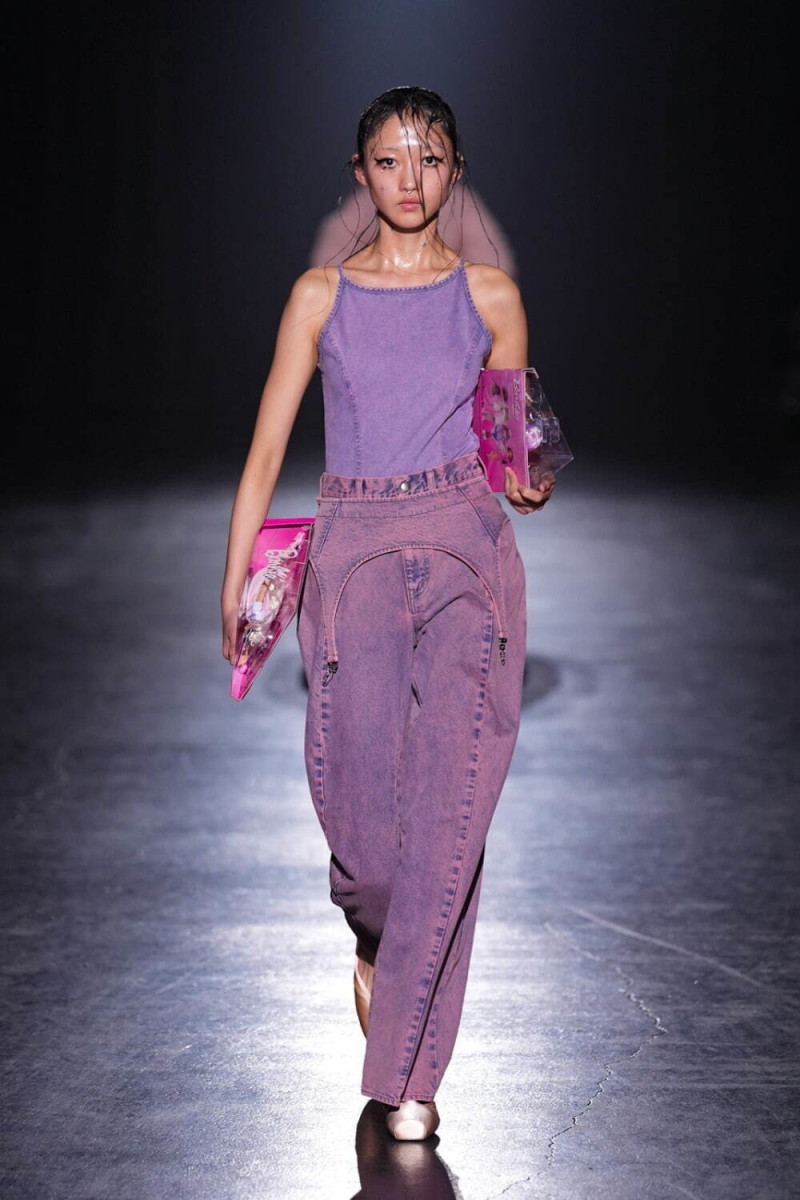 Chika Kisada fashion show for Autumn/Winter 2025