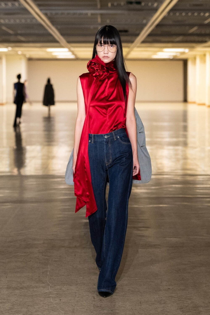 Keisukeyoshida fashion show for Spring/Summer 2025