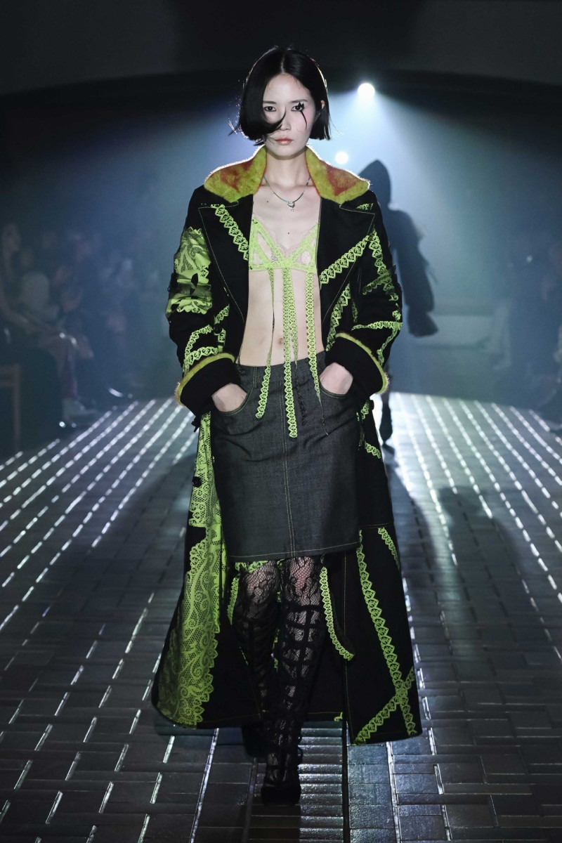 Yueqi Qi fashion show for Autumn/Winter 2025