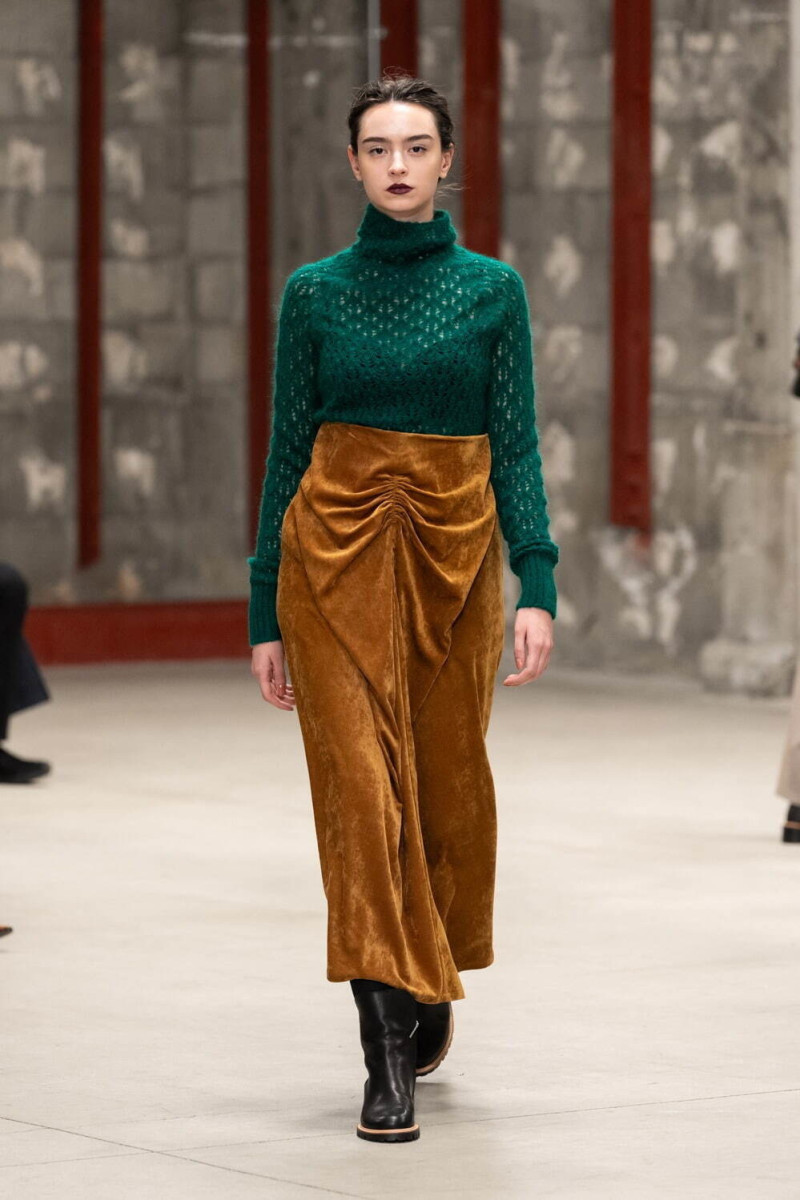 support surface fashion show for Autumn/Winter 2025