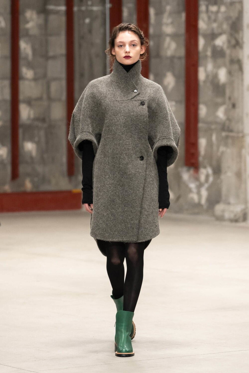 support surface fashion show for Autumn/Winter 2025