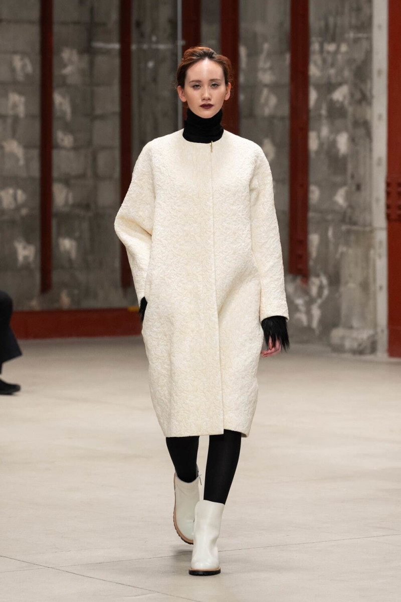 support surface fashion show for Autumn/Winter 2025