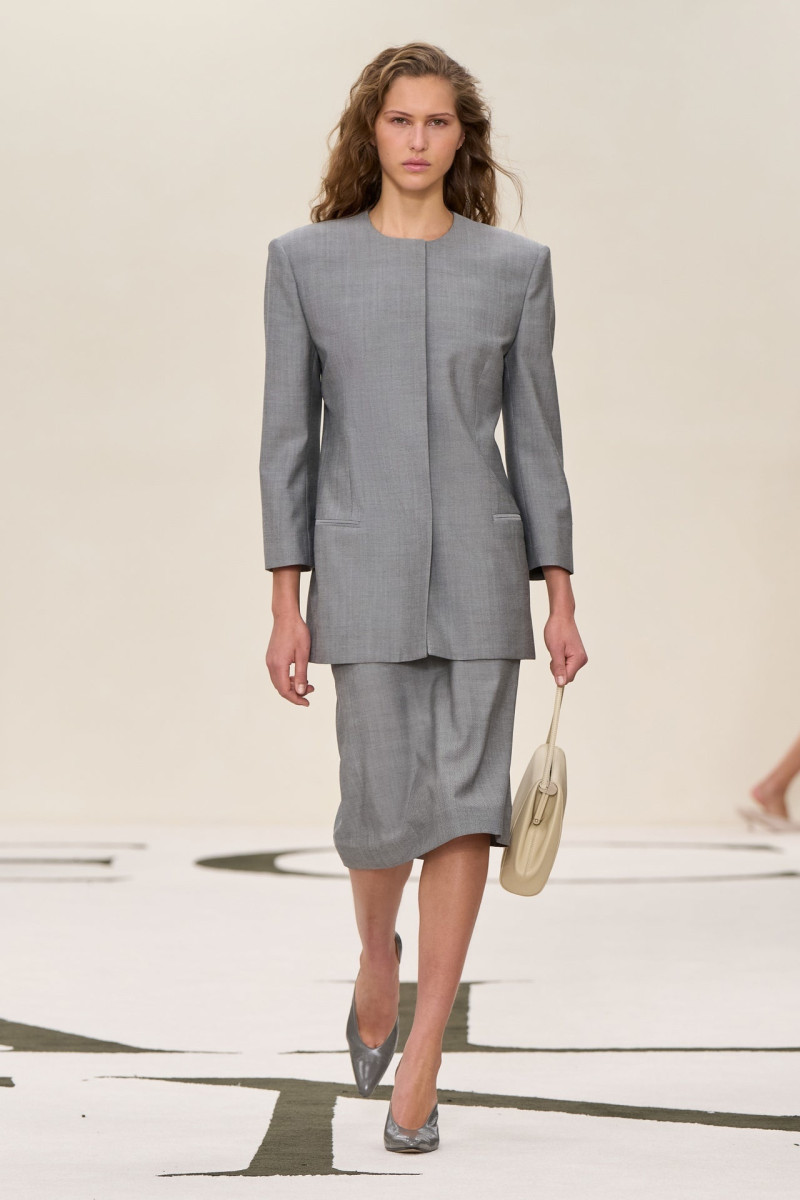 Calvin Klein fashion show for Autumn/Winter 2025
