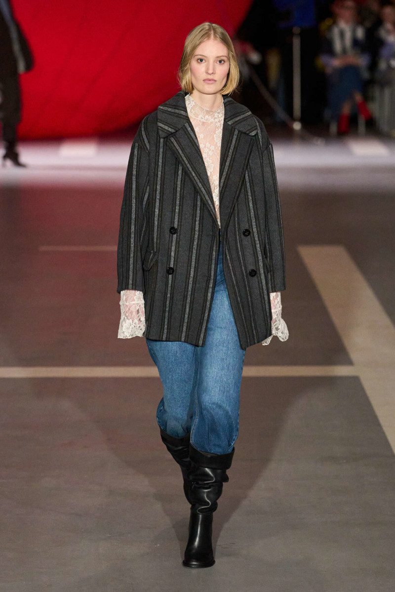 Baum und Pferdgarten fashion show for Autumn/Winter 2025