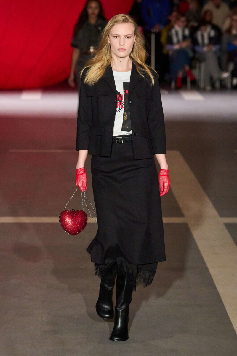 Baum und Pferdgarten fashion show for Autumn/Winter 2025