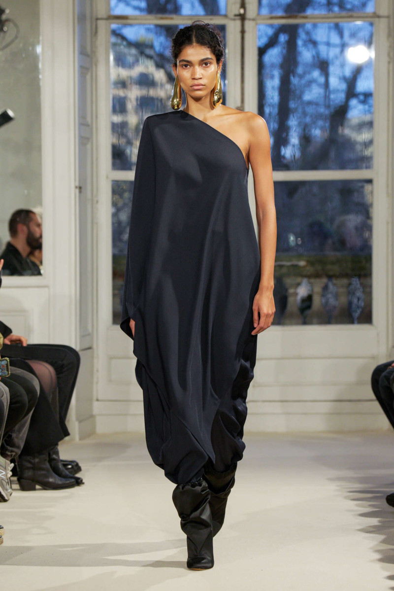 Alexandre Vauthier fashion show for Spring/Summer 2025