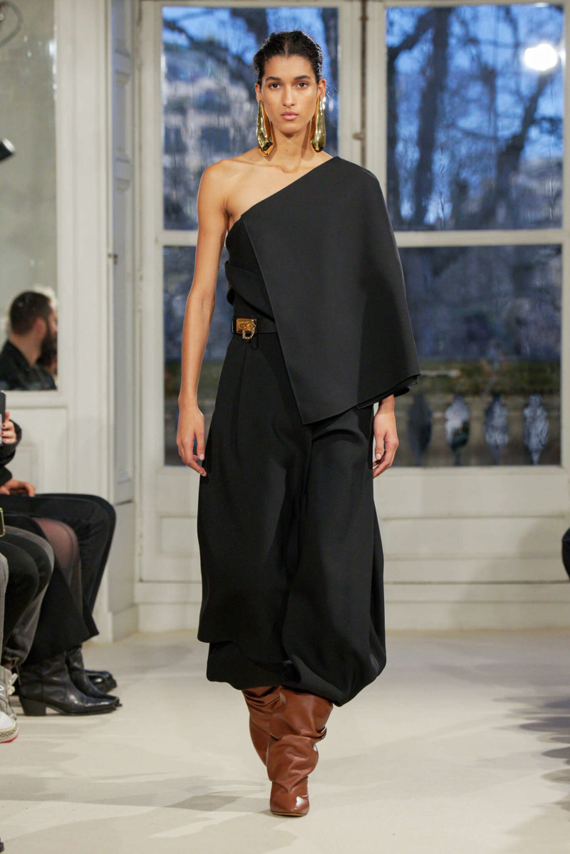 Alexandre Vauthier fashion show for Spring/Summer 2025
