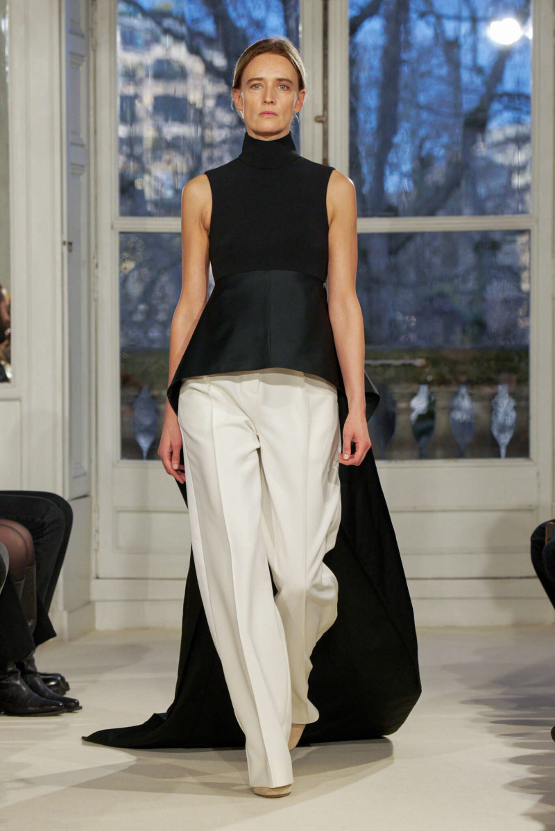 Alexandre Vauthier fashion show for Spring/Summer 2025