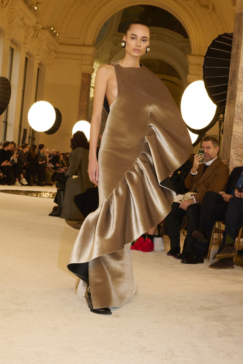 Schiaparelli fashion show for Spring/Summer 2025