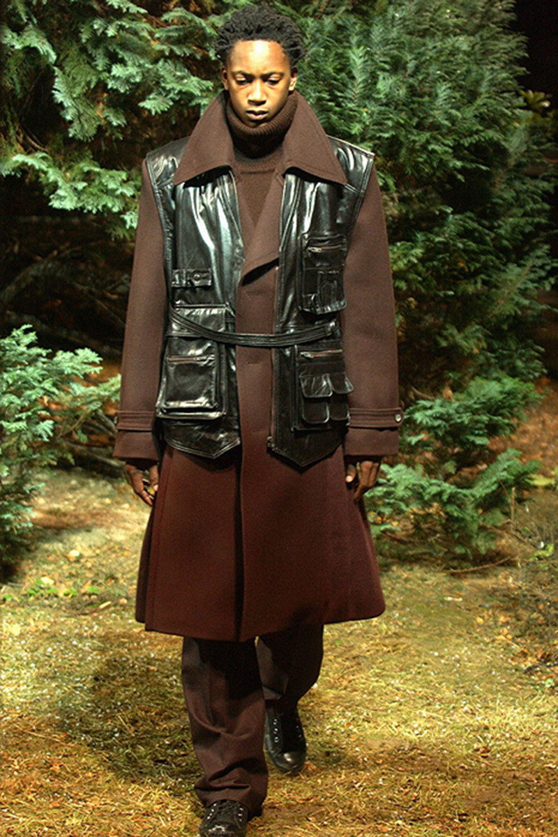 Raf Simons fashion show for Autumn/Winter 2002