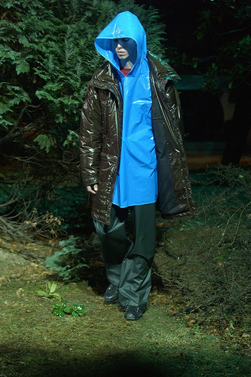 Raf Simons fashion show for Autumn/Winter 2002