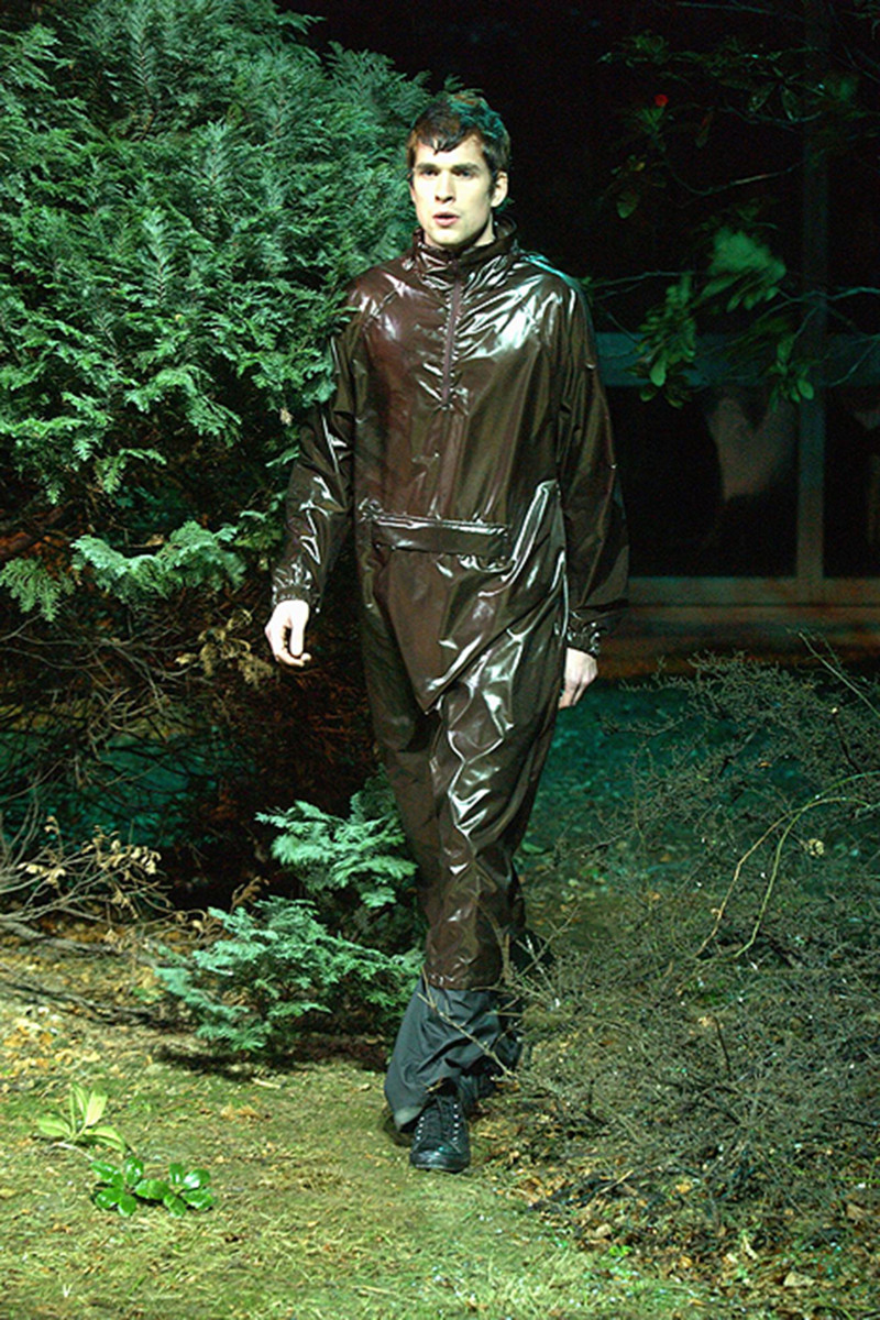 Raf Simons fashion show for Autumn/Winter 2002