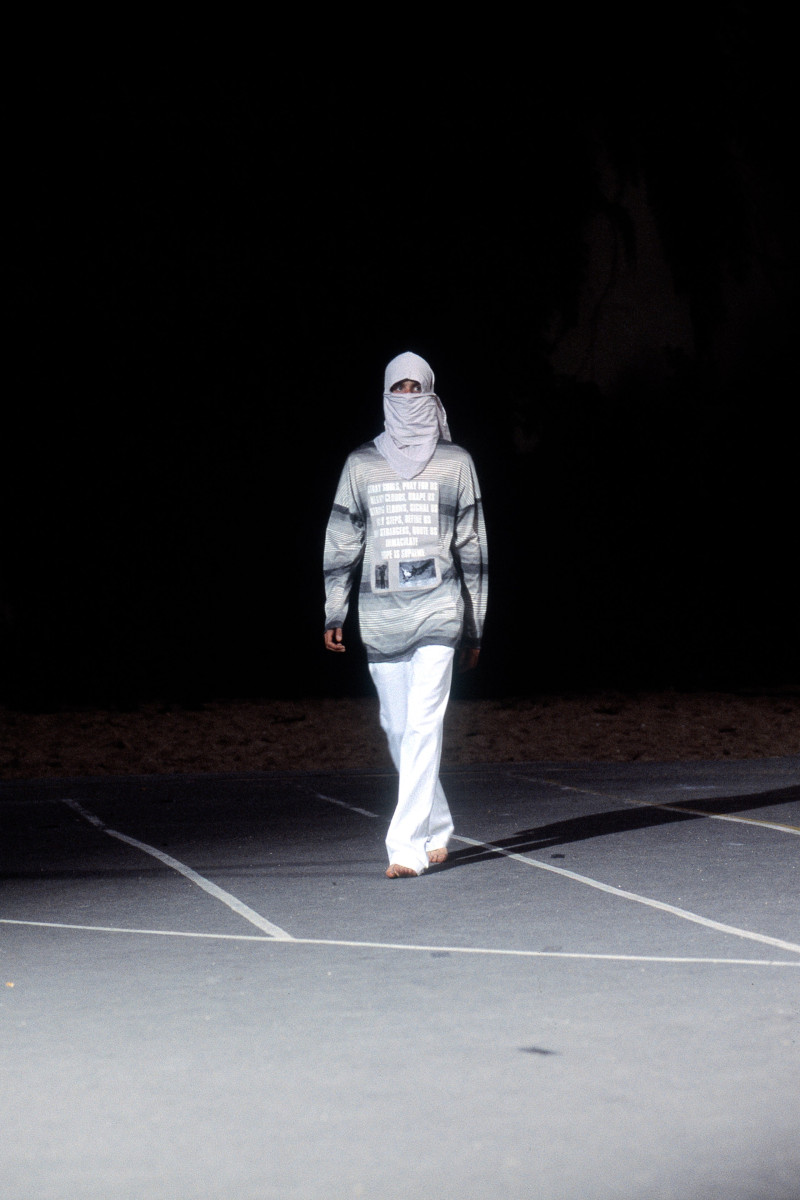Raf Simons fashion show for Spring/Summer 2002