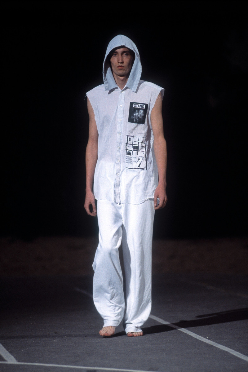 Raf Simons fashion show for Spring/Summer 2002