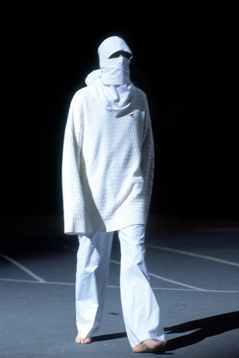 Raf Simons fashion show for Spring/Summer 2002
