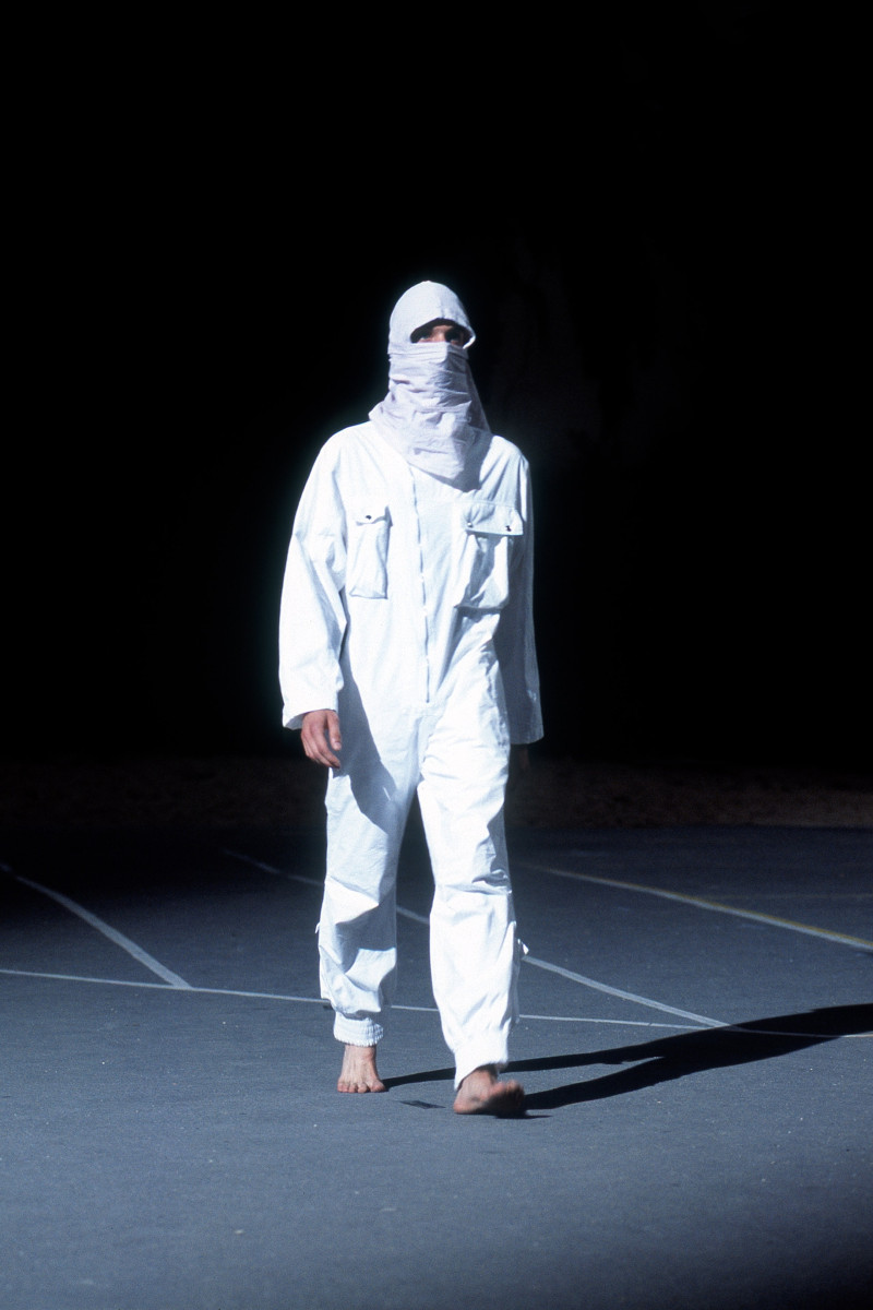 Raf Simons fashion show for Spring/Summer 2002