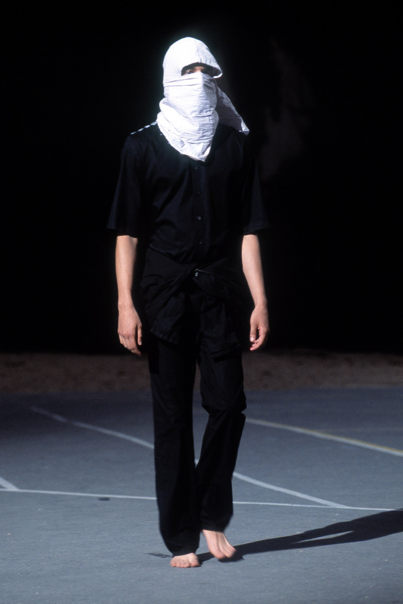 Raf Simons fashion show for Spring/Summer 2002