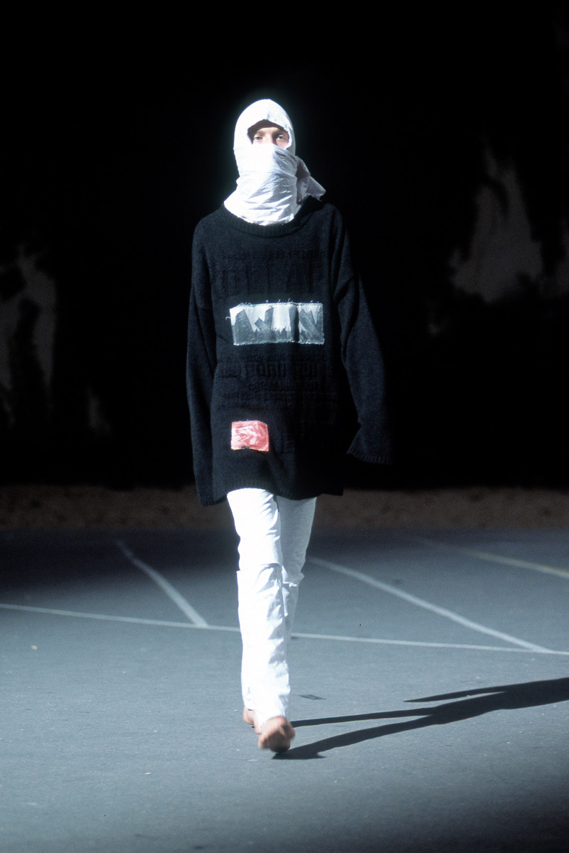 Raf Simons fashion show for Spring/Summer 2002