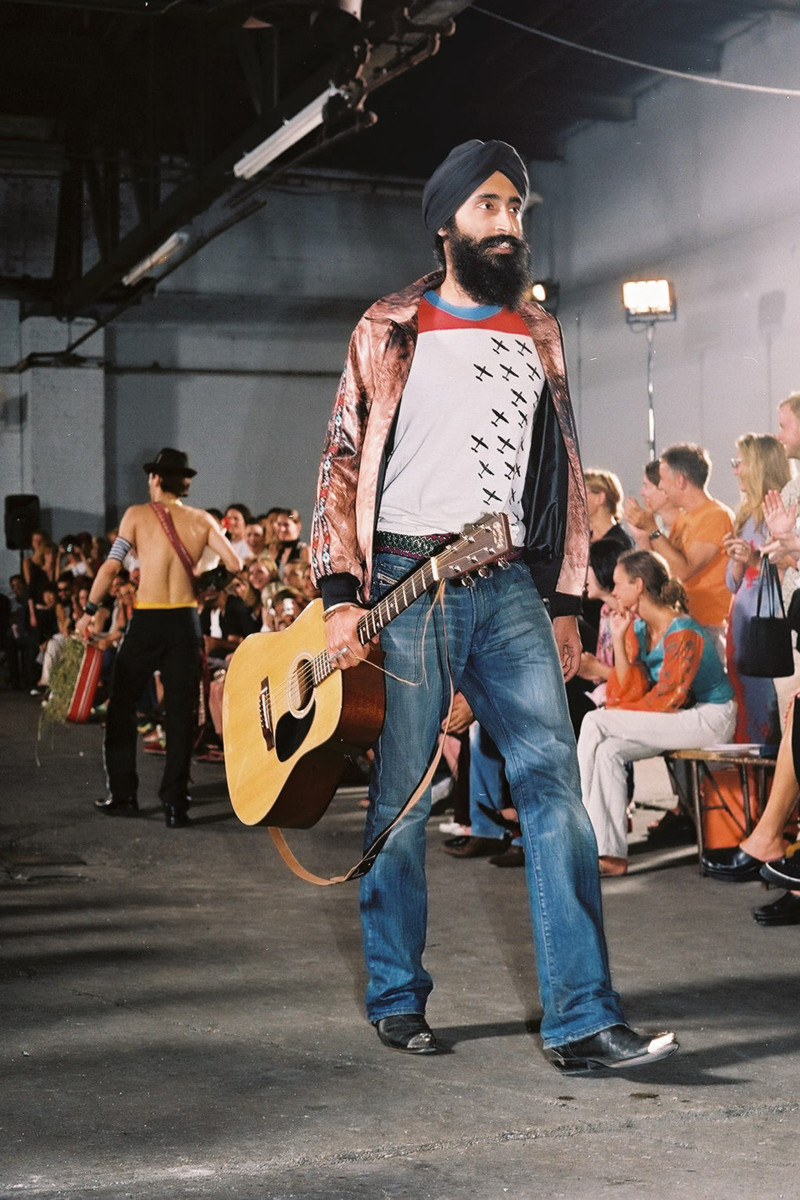 Rachel Comey fashion show for Spring/Summer 2002