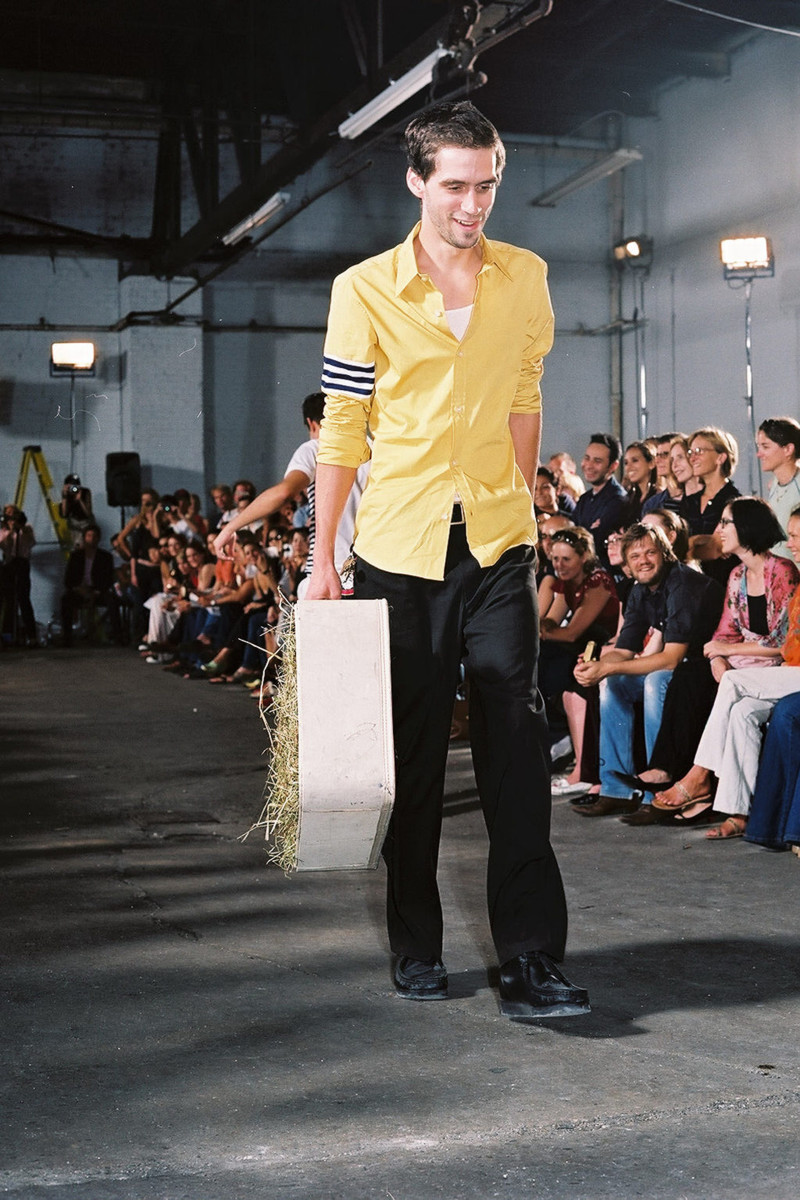 Rachel Comey fashion show for Spring/Summer 2002