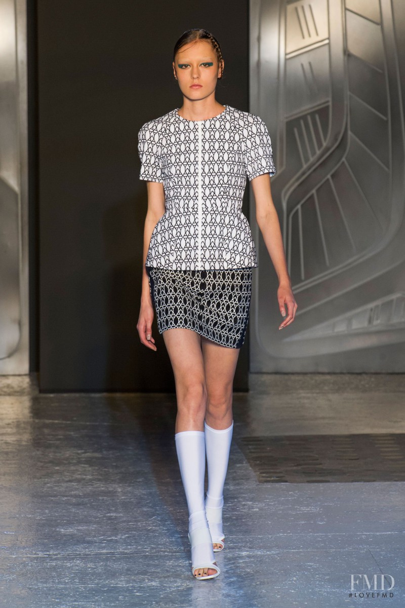 Masha Ma fashion show for Spring/Summer 2015