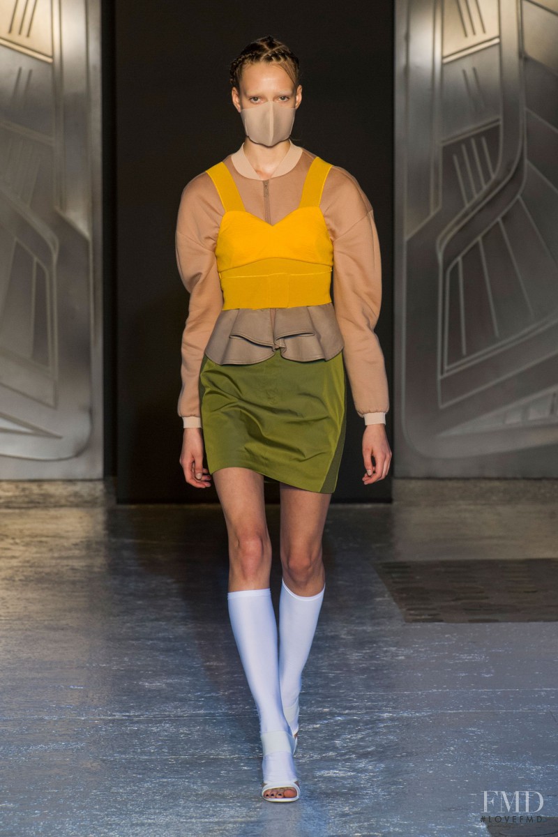 Alicja Tubilewicz featured in  the Masha Ma fashion show for Spring/Summer 2015