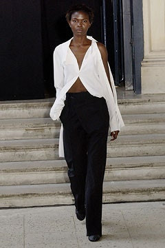 Anne Valerie Hash fashion show for Autumn/Winter 2002
