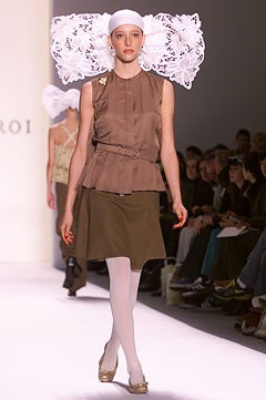 Alice Roi fashion show for Autumn/Winter 2002