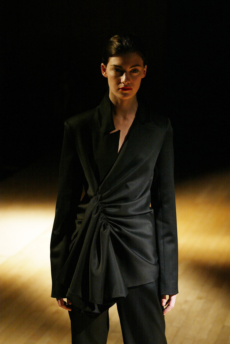 Benjamin Cho fashion show for Autumn/Winter 2002