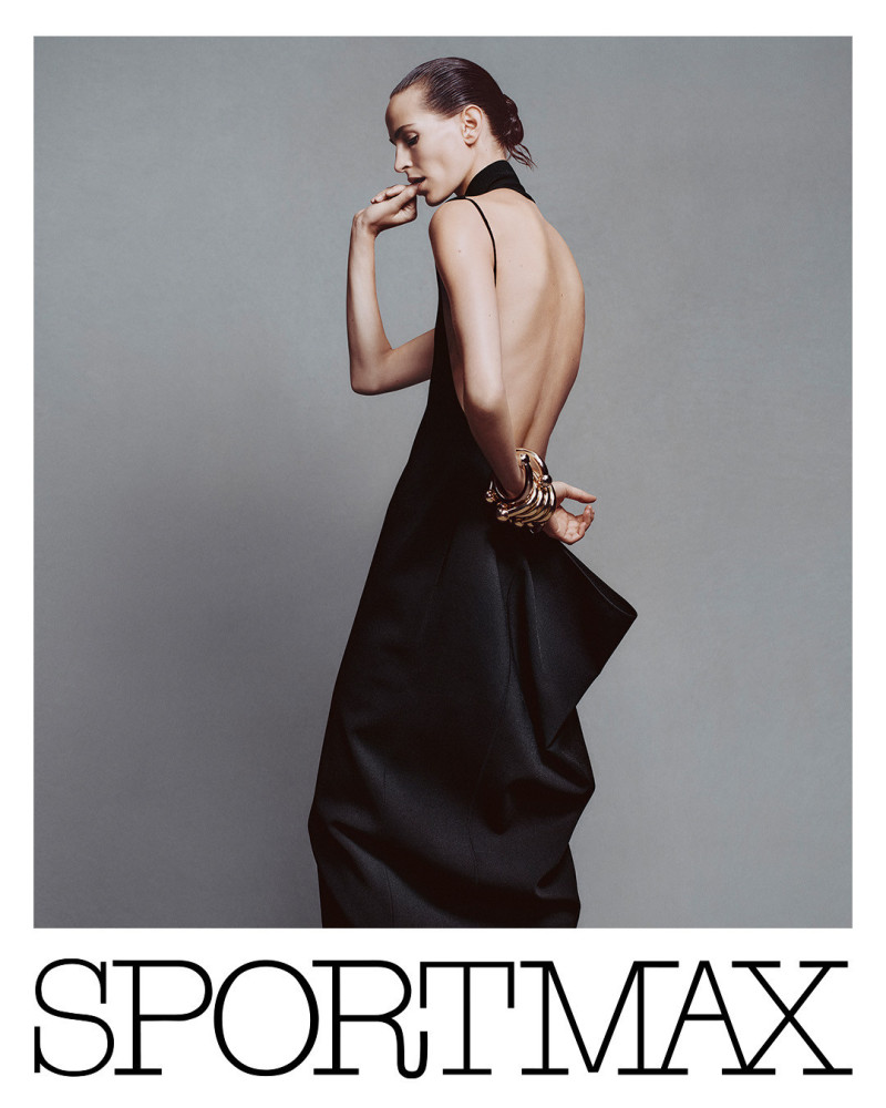 Sportmax advertisement for Spring/Summer 2025