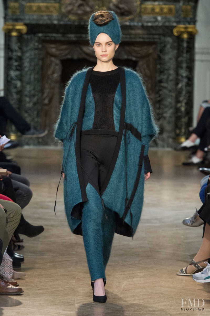 Daria Piotrowiak featured in  the Stéphanie Coudert fashion show for Autumn/Winter 2014