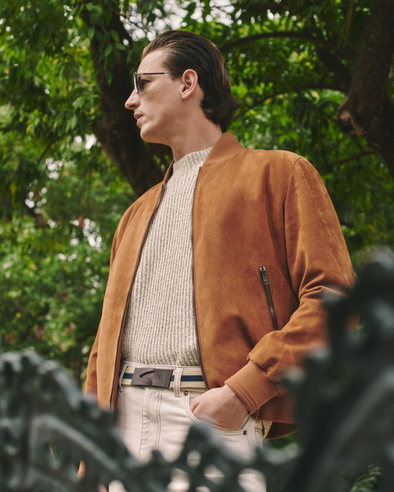 Tod\'s advertisement for Pre-Spring 2025