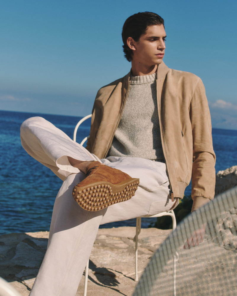 Tod\'s advertisement for Pre-Spring 2025
