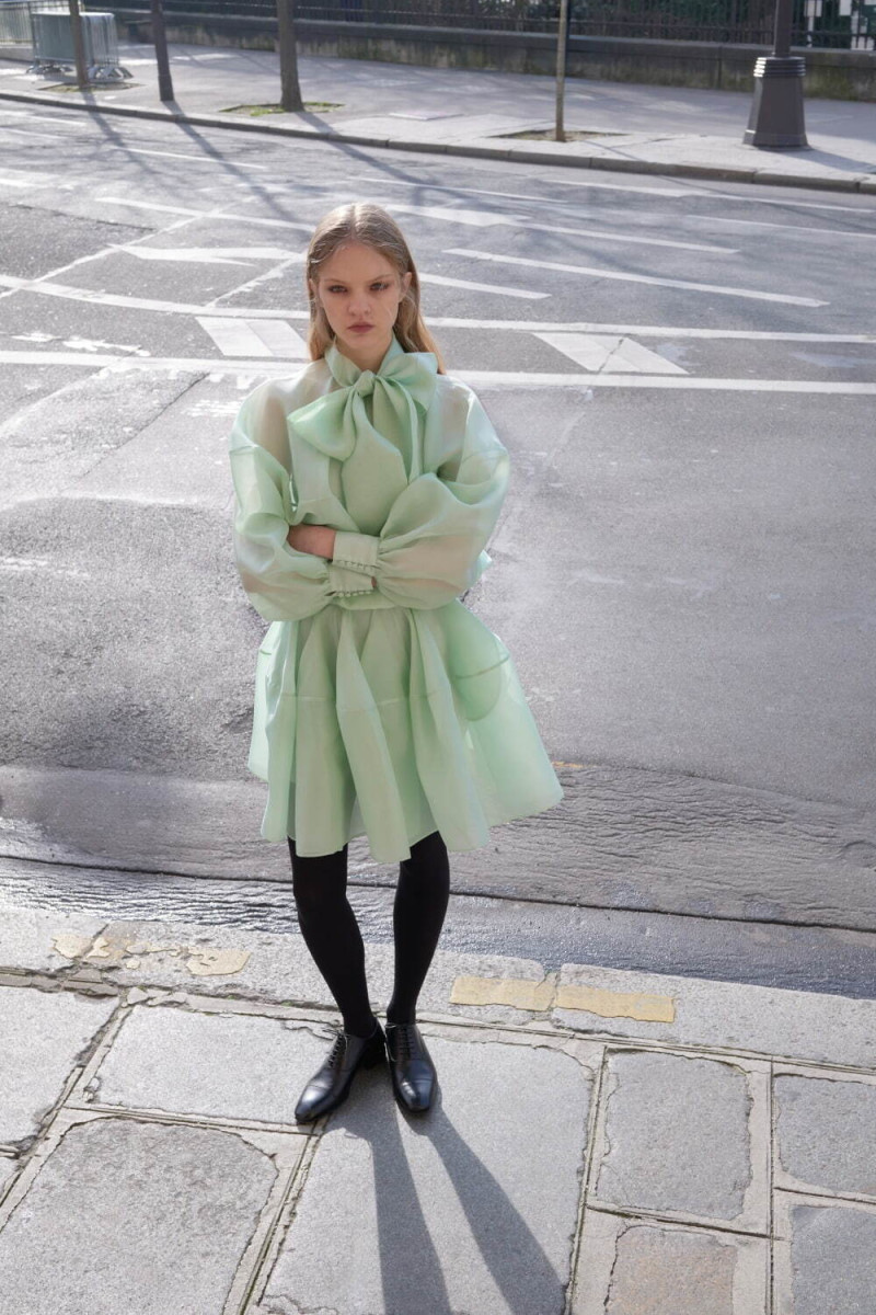 Viktor & Rolf lookbook for Autumn/Winter 2025