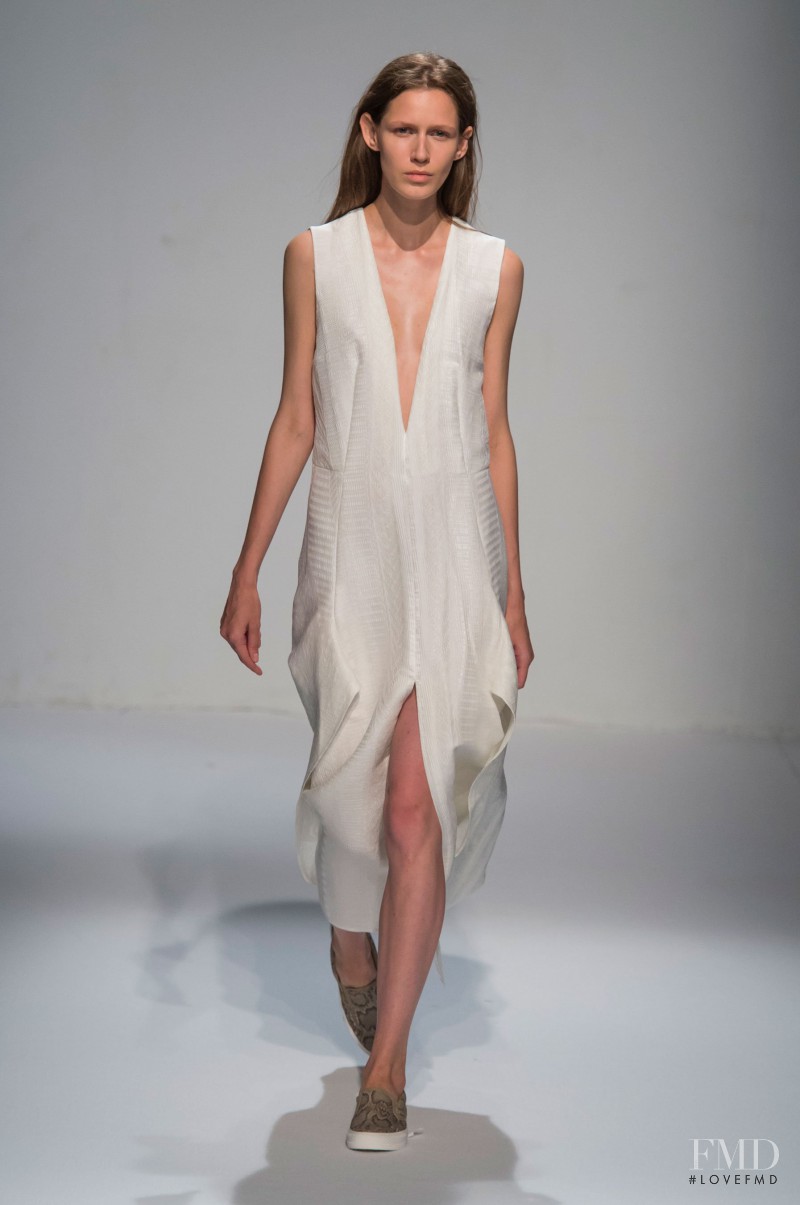 Ella Zadavysvichka featured in  the Moon Young Hee fashion show for Spring/Summer 2015