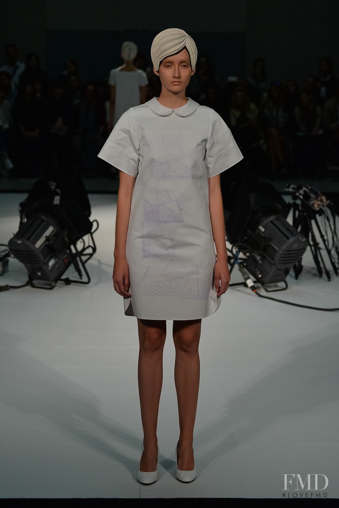 Anrealage fashion show for Spring/Summer 2015