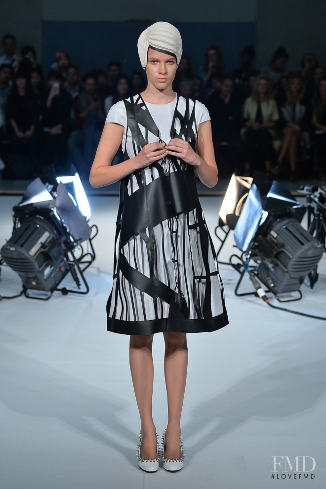 Alicia Tostmann featured in  the Anrealage fashion show for Spring/Summer 2015