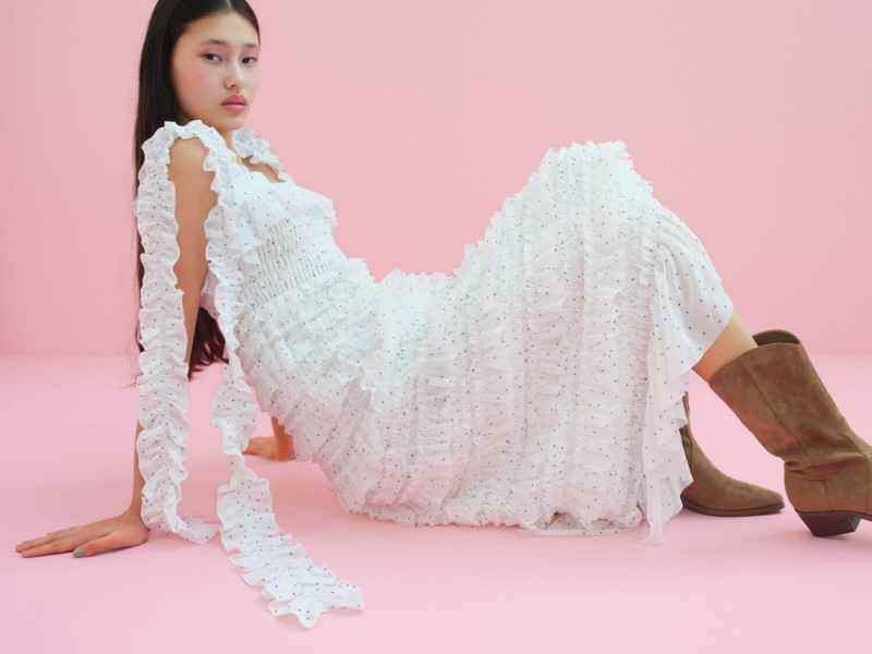 Snidel lookbook for Spring/Summer 2025
