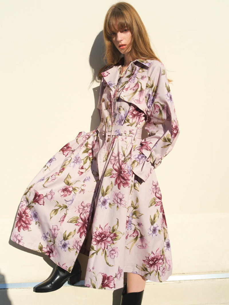 Snidel lookbook for Spring/Summer 2025