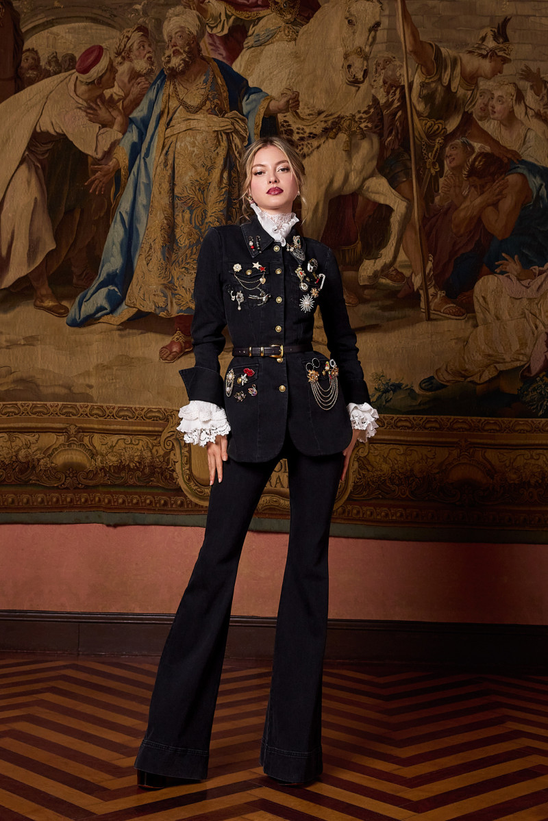Alice + Olivia lookbook for Autumn/Winter 2025
