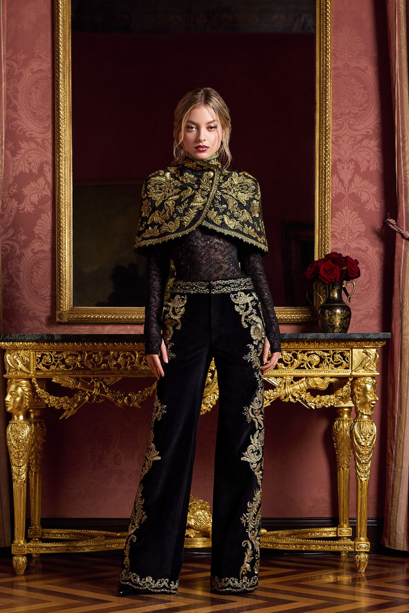 Alice + Olivia lookbook for Autumn/Winter 2025