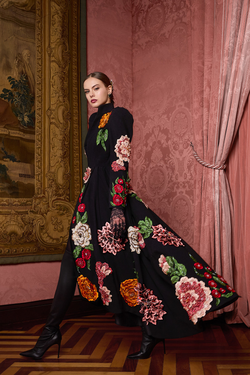Alice + Olivia lookbook for Autumn/Winter 2025