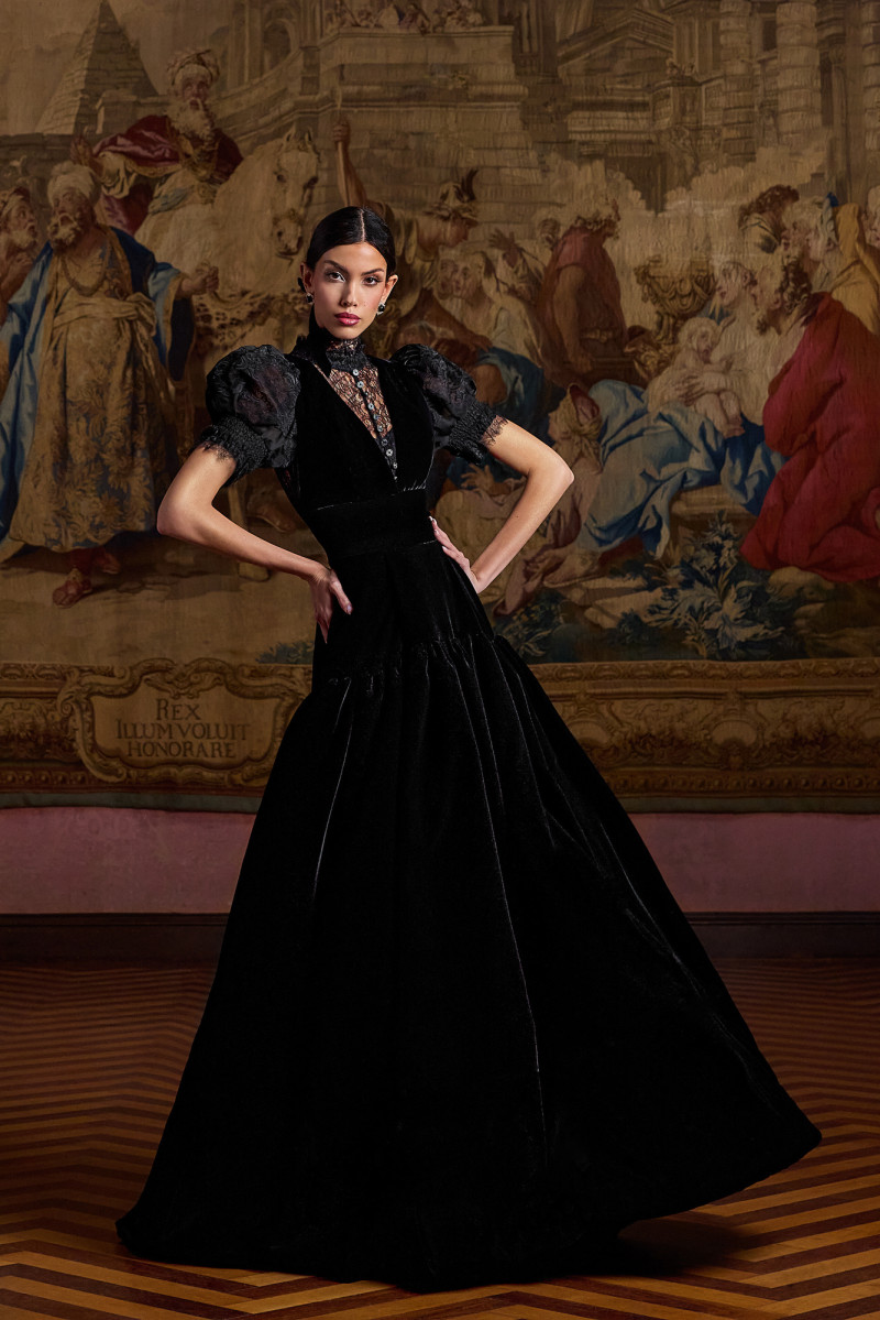 Alice + Olivia lookbook for Autumn/Winter 2025