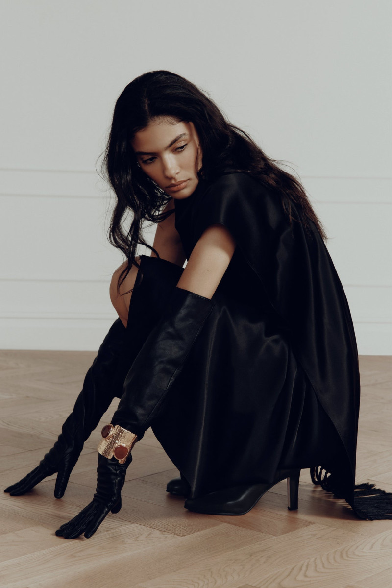 Veronica Beard lookbook for Autumn/Winter 2025